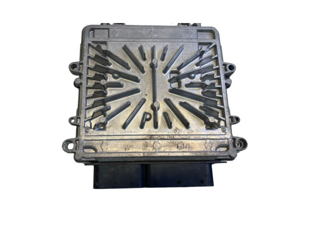 Блок управления двигателя 30729826A, 0281012103   Volvo V70