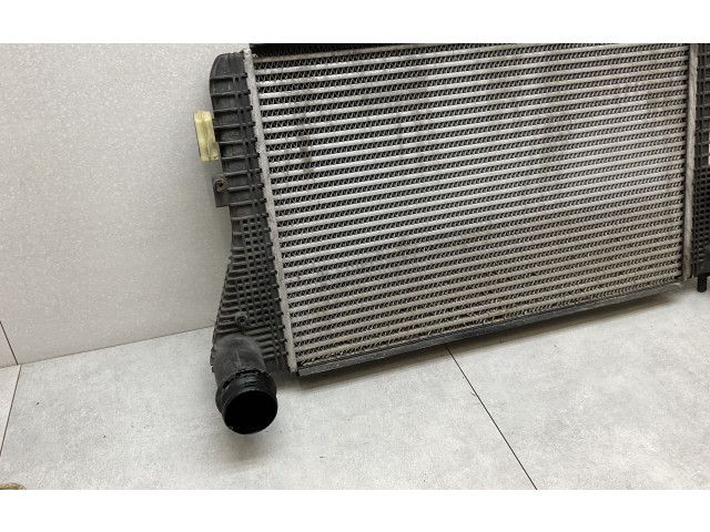Интеркулер 1K0145803BM Volkswagen Golf VI