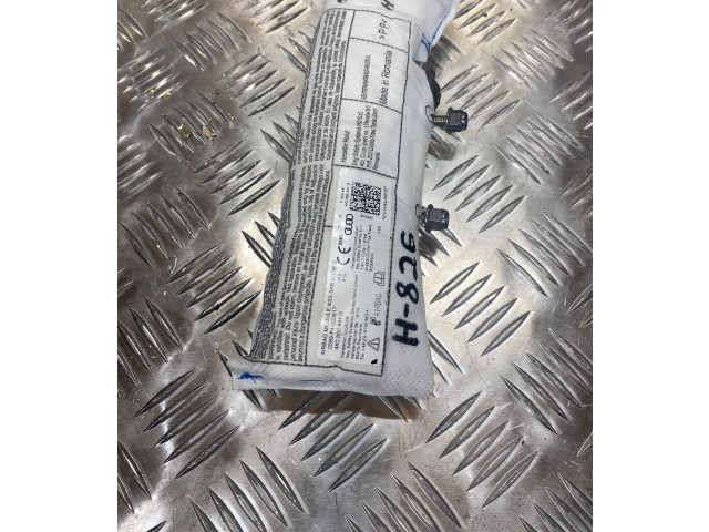 Подушка безопасности в сиденье 4k0880441G Audi e-tron