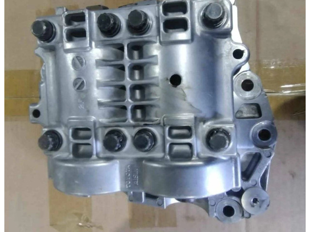 Масляный насос     Toyota Corolla Verso AR10 