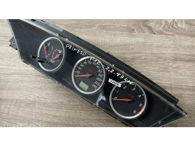 Přístrojová deska Nissan Primera 2002 AV619