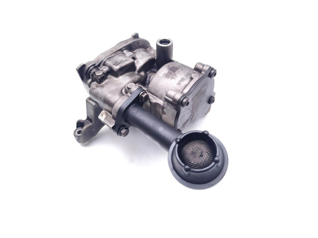 Поршень Масляный насос CLHA 04L145208H, 04L115251A  Skoda Octavia Mk3 (5E)  