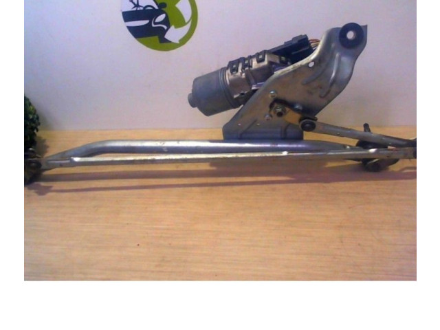 Моторчик дворников Dacia Duster