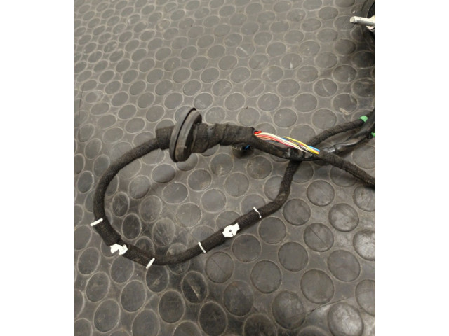 Зеркало электрическое Audi A1 2010 - 2018 года