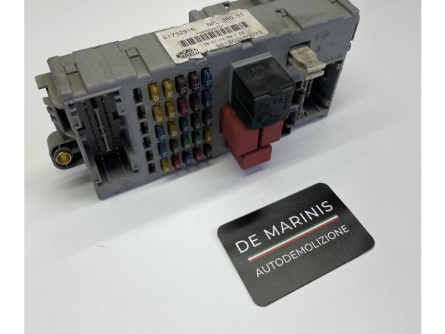 Блок предохранителей 51732919, 51732919 Fiat Idea