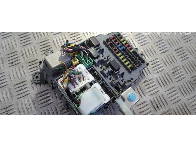 Блок предохранителей sefe04, sef-e04 Honda Accord