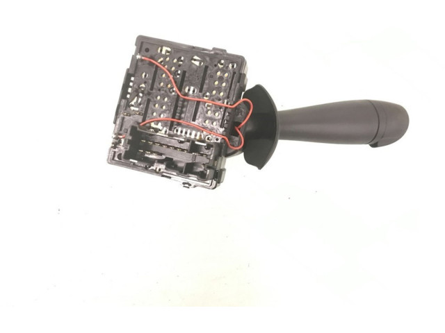 Переключатель дворников E1109568, E1109568 Dacia Duster