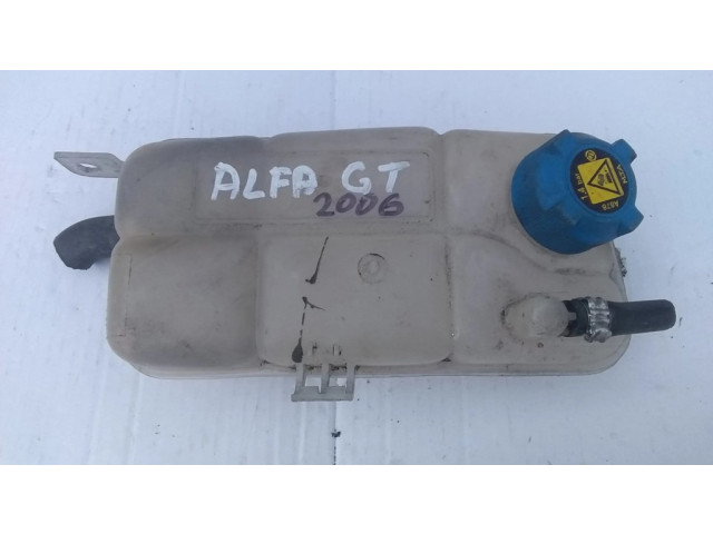 Расширительный бачок охлаждающей жидкости    