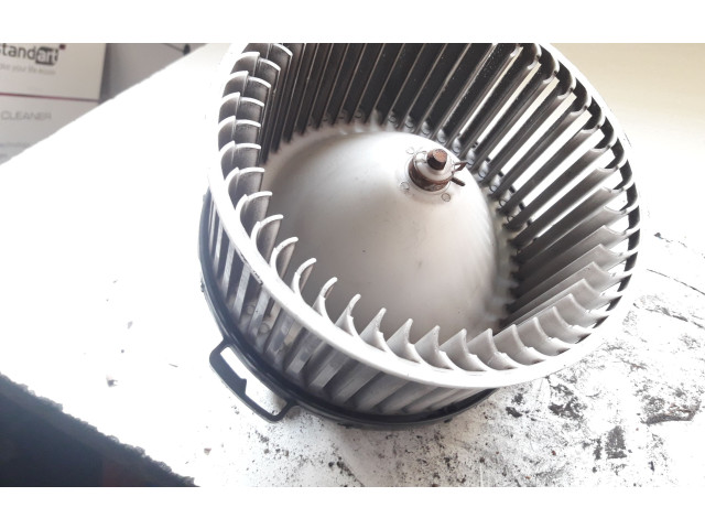 Вентилятор печки    8940000260   Mazda 6