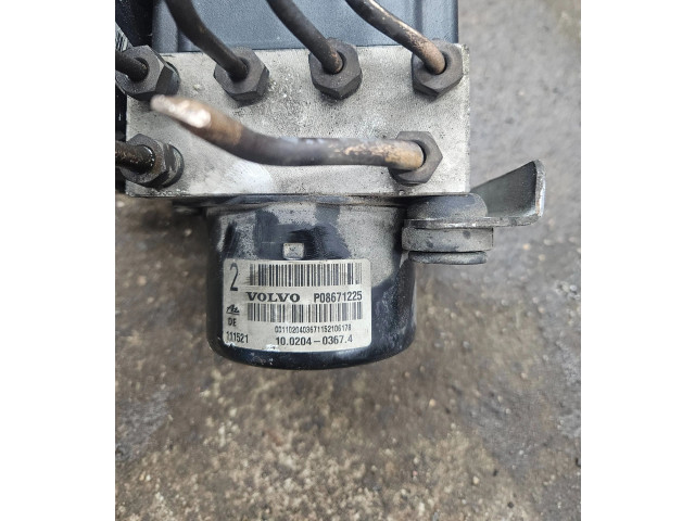 Блок АБС P08671225, 8671224   Volvo  V70  2000 - 2004 года