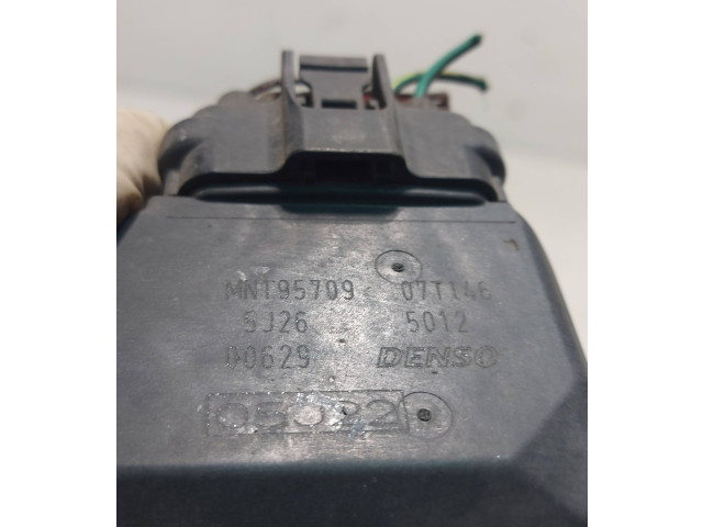 Дроссельная заслонка MNT95700, 07T146   Mitsubishi Colt