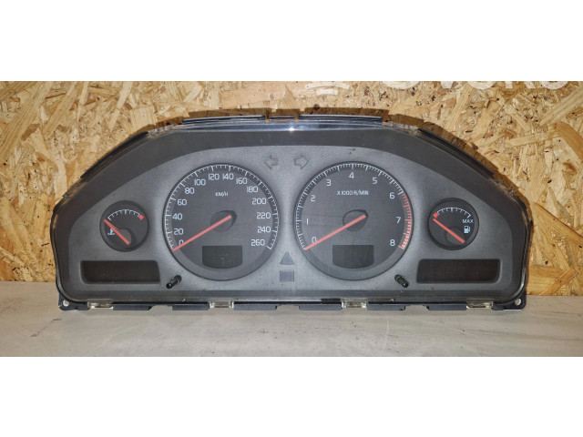 Панель приборов 9499668   Volvo V70       