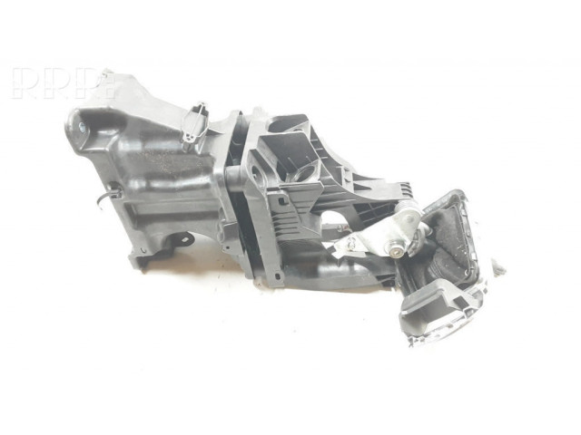 Механизм переключения передач (кулиса) (в салоне)