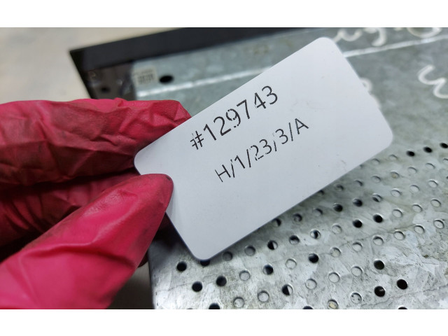 Турбина Радио/ проигрыватель CD/DVD / навигация Audi A3 S3 8P           