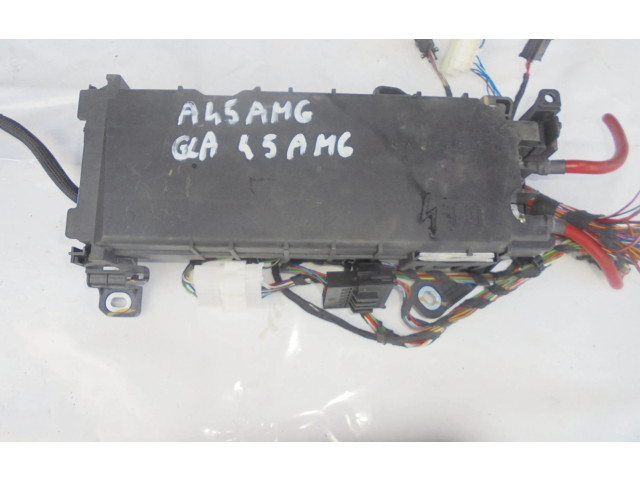 Pojistková skříňka 43524352 Mercedes-Benz GLA W156 2013