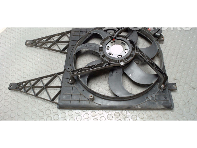 Вентилятор радиатора     6Q0121207L, NICHTZUTREFFEND    Skoda Fabia Mk1 (6Y) 