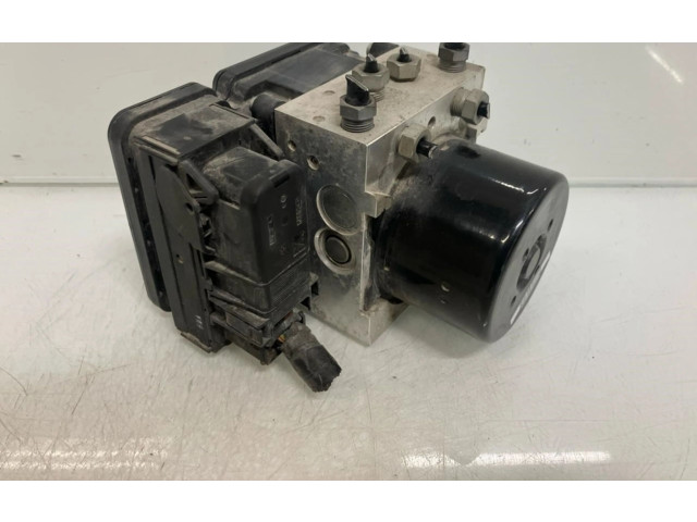 Блок АБС 31329140, 31329139   Volvo  V70  2008 - 2013 года