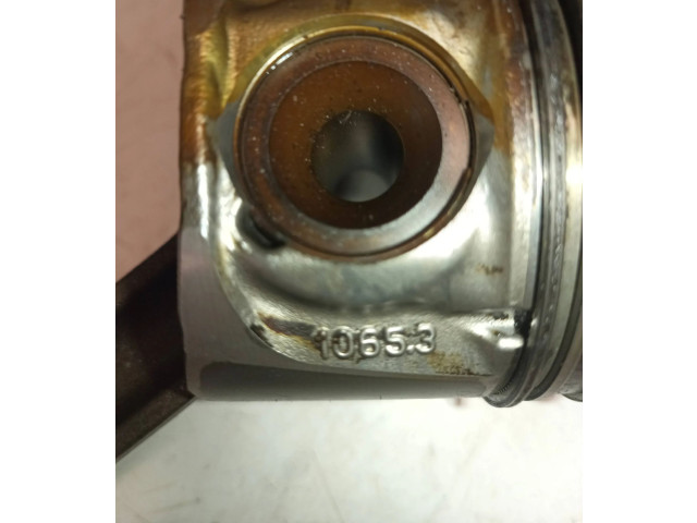  Поршень с шатуном m9r m9r  Renault Trafic II (X83)  