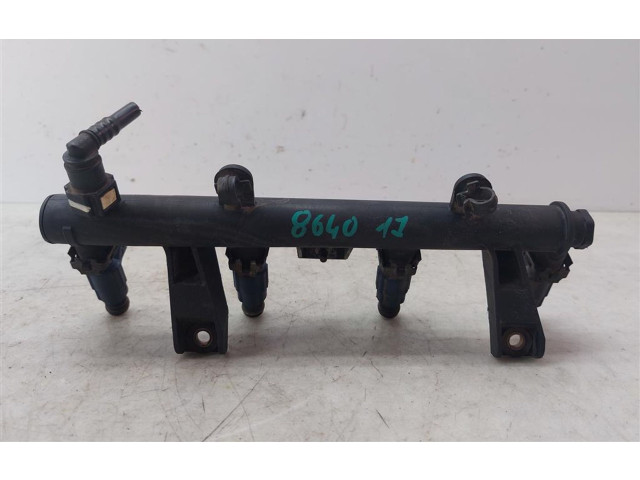 Топливная рампа 9625194080D Citroen Xsara Picasso