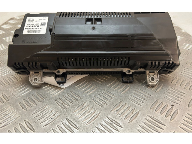 Панель приборов 32233787   Volvo XC90       