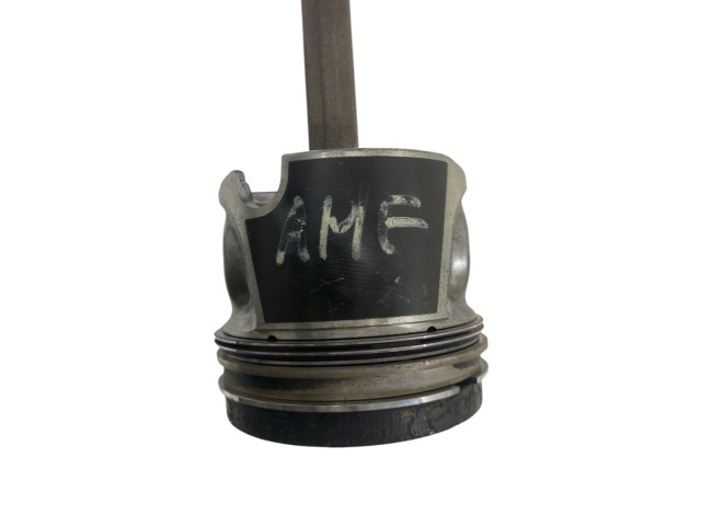 Píst Volkswagen Polo IV 9N3