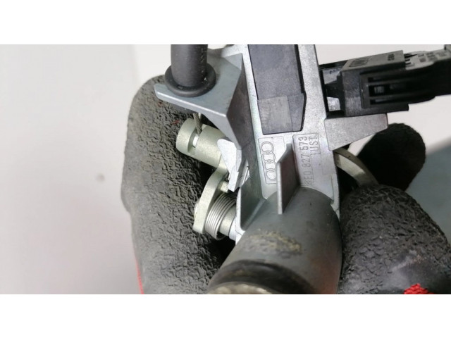 Замок задней крышки