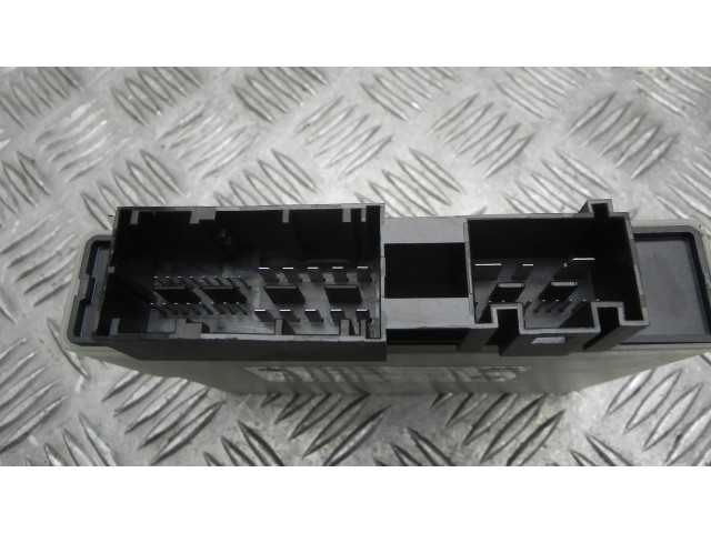 Блок управления 8481599   BMW X3 G01