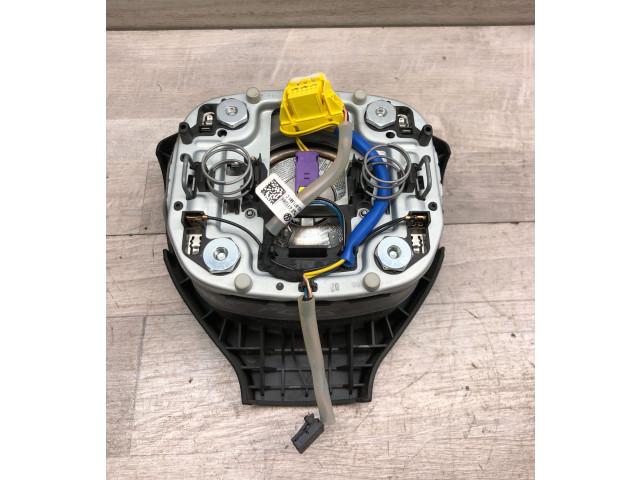 Подушка безопасности водителя 1K0880201BT, 1XE02A1YBK Volkswagen Golf Plus