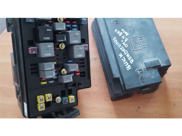   Pojistková skříňka    Buick Rendezvous 2007