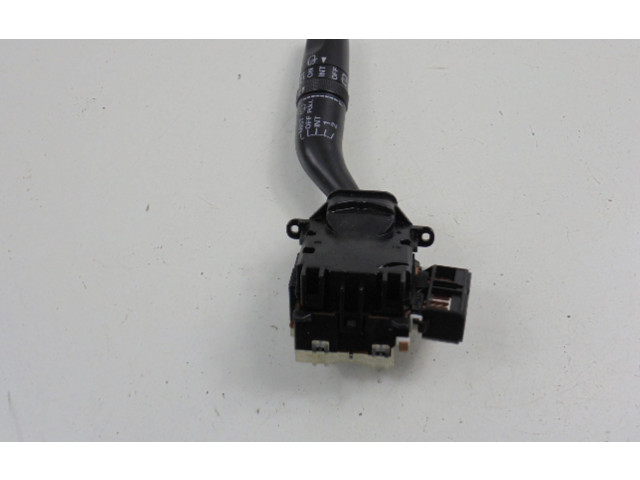 Переключатель дворников 17B122, 17B122 Mazda MPV II LW