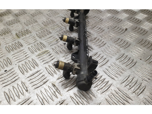 Топливная рампа 036133320 Skoda Fabia Mk1 (6Y)