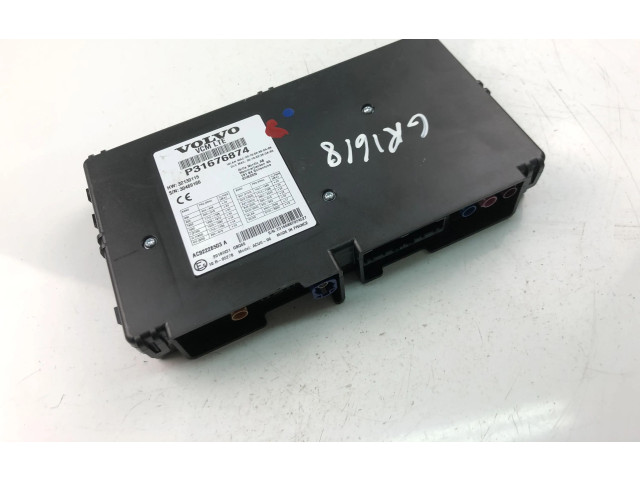 Блок управления P31676874 Volvo XC40