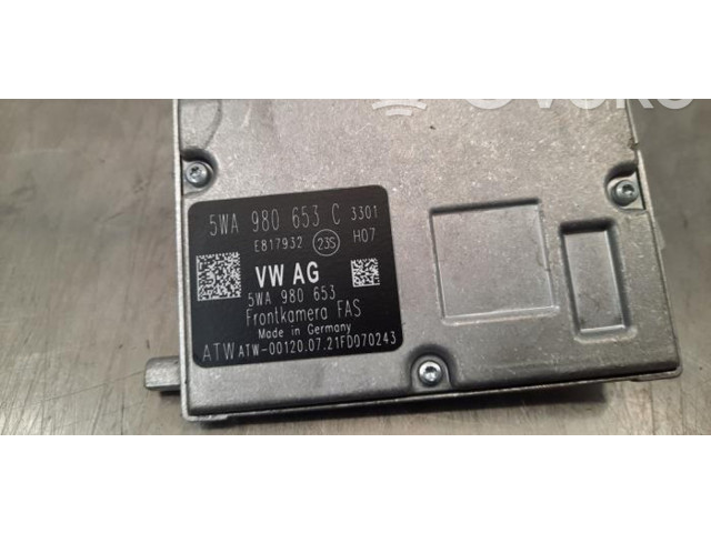 Топливная рампа 5WA980653C   Volkswagen Golf VIII  