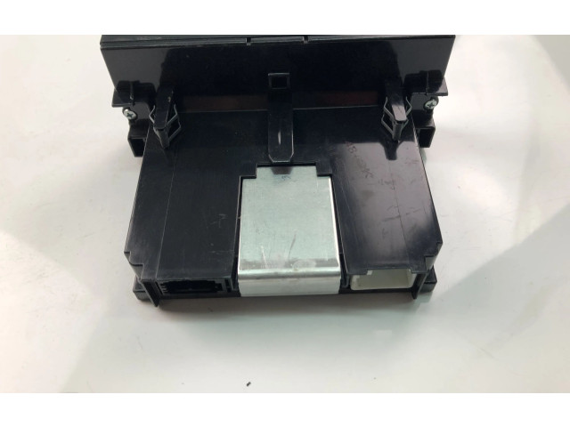 Дисплей    31268055   Volvo C30