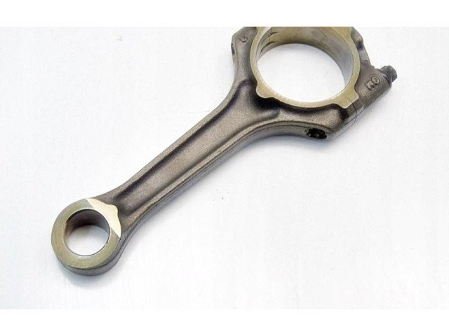 Шатун 11564018479 Alfa Romeo 159