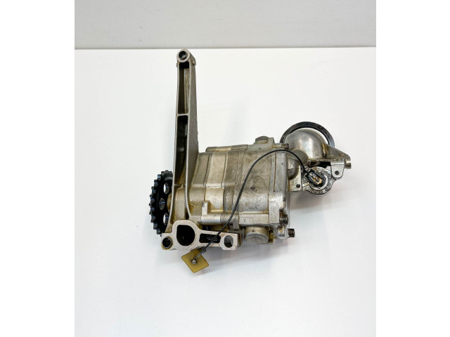 Масляный насос  M 120.983 A1201810140, A1201810120  Mercedes-Benz SL R129 