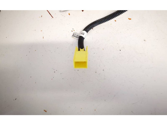 Подушка безопасности в сиденье Mazda 3 I