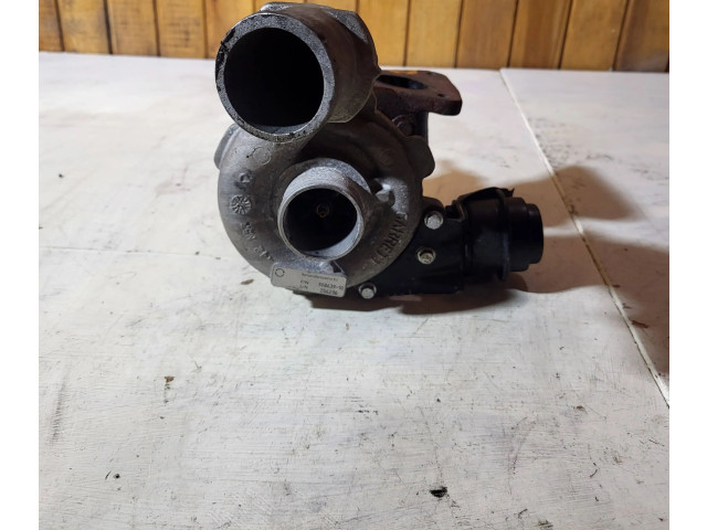 Turbodmychadlo Турбина 70863910, 256236 Nissan Primera