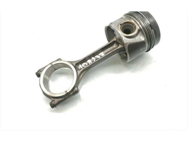 Поршень с шатуном DFSD Volkswagen Caddy