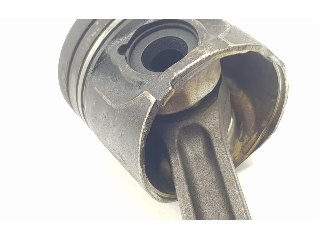 Поршень с шатуном PISTON204DTD, 204DTD Jaguar XE