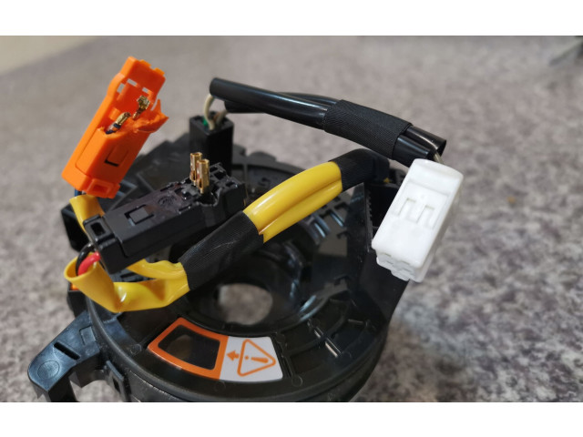 Подрулевой шлейф SRS CZUJNIKKTASKRTU   Subaru Forester SJ