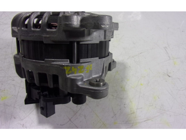 Генератор 04E903015A, 04E903015A Audi A1