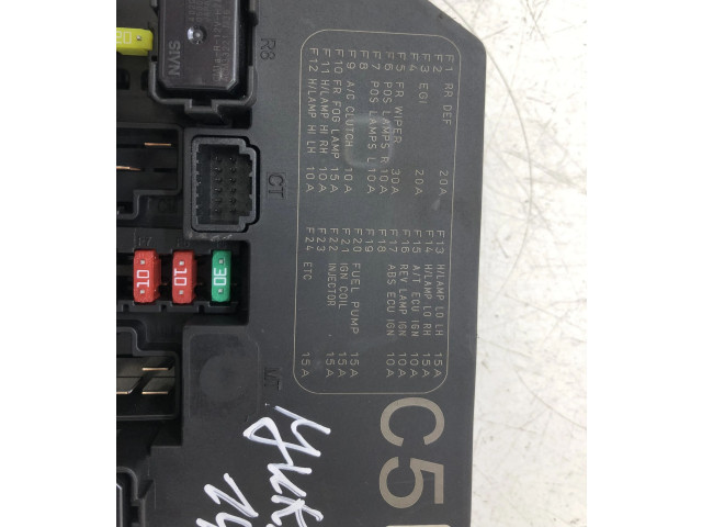 Pojistková skříňka 284B71KA0D Nssan Juke I F15 2014