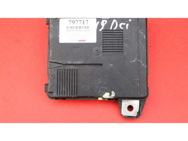 Ручка стеклоочистителей 8200306032C, 8200306032C Renault Scenic I