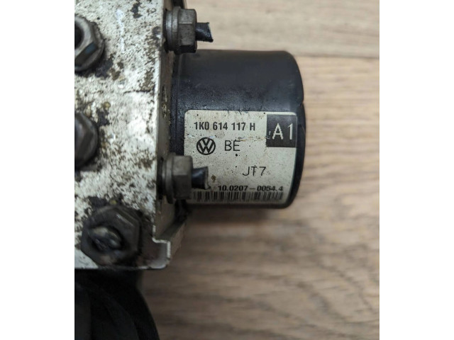 Блок АБС 1k0907379p, 1K0614117H Volkswagen Jetta V 2005 - 2010 года