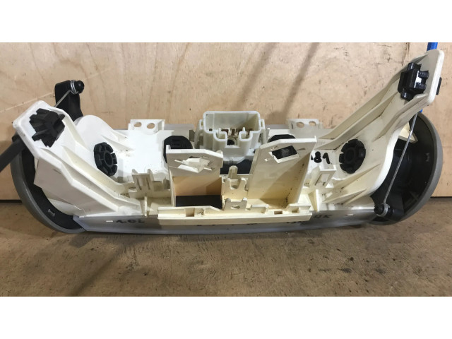 Блок управления климат-контролем 69617003J, 69617004   Peugeot 107