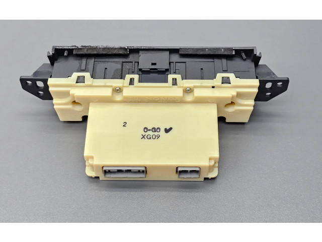 Блок управления климат-контролем D08Y4   Honda Accord