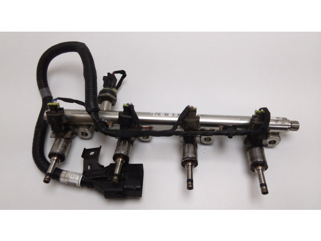 Vstřikovač 353502B110 Hyundai i40 pro benzínový motor 1.6