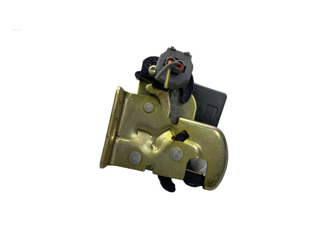 Замок задней крышки