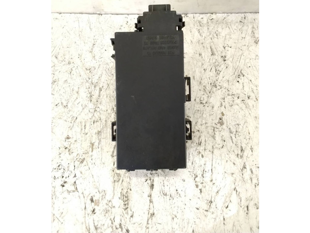 Блок предохранителей 96555J, AGGS065841817 Jeep Grand Cherokee (WK)